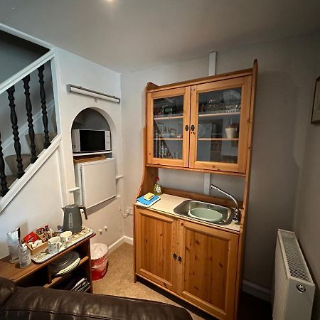 Cottage En-Suite Room With Private Lounge Bridport Bagian luar foto
