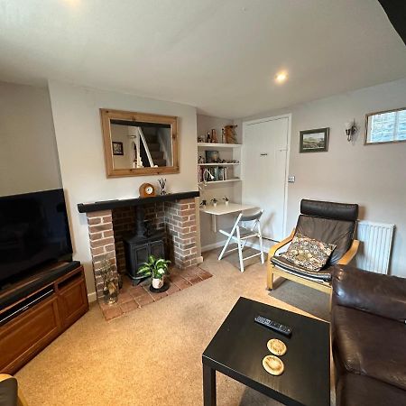 Cottage En-Suite Room With Private Lounge Bridport Bagian luar foto